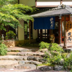 貴船 天山 外観・昼①